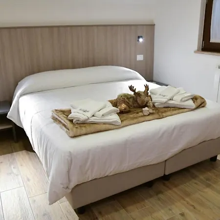 Il Fontanile Apartment *
